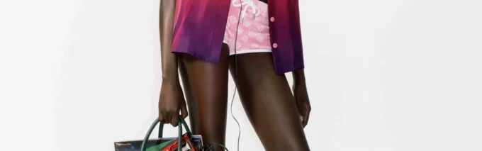 Badeanzug in Aubergine mit Farbverlauf