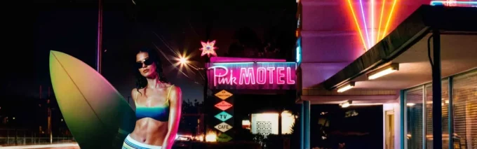 Gestreifter Minirock