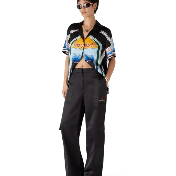 Cargohose aus Nylon und Satin im Mountain-Camo-Design