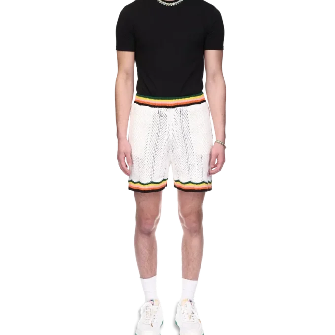 Chevron-Spitzen-Shorts