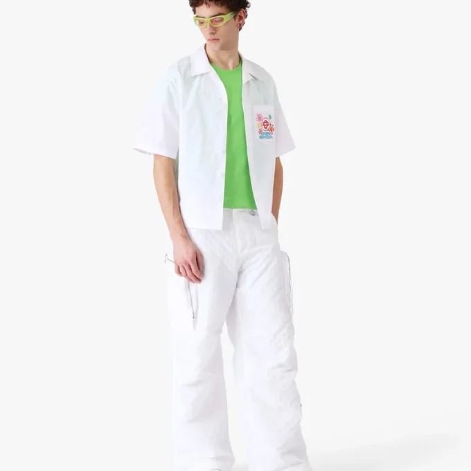 Collage D’icones Graphiques besticktes Kurzarmhemd