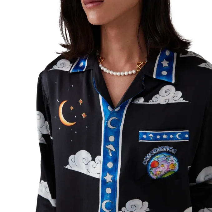 Das langärmelige Seidenhemd „The Four Elements“