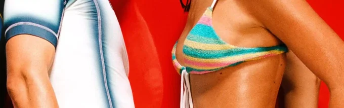 Jeans mit Kristallverzierung