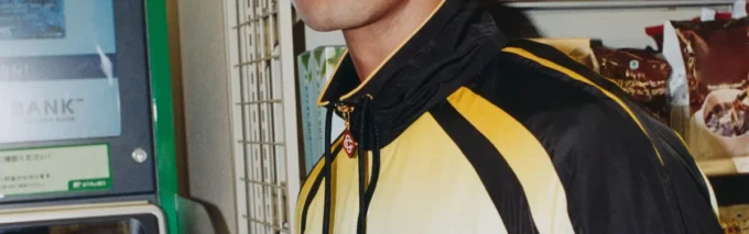 Windjacke mit Farbverlauf