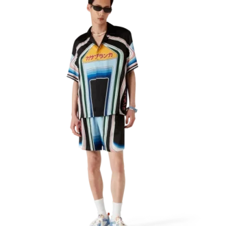 Graphic Mountain Kurzarm-Seidenhemd mit Shorts