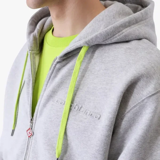 Kapuzen-Sweatshirt mit Reißverschluss aus Kaschmirmischung Kapuzen-Sweatshirt mit Reißverschluss aus Kaschmirmischung