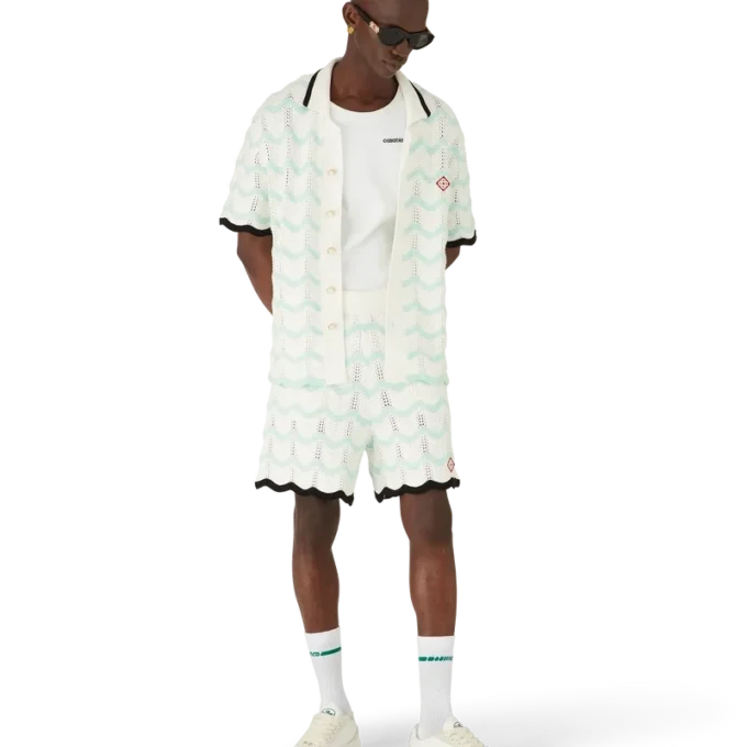 Kurzarm-Shirt aus Baumwollhäkelstoff mit Farbverlauf Kurzarm-Shirt aus Baumwollhäkelstoff mit Farbverlauf