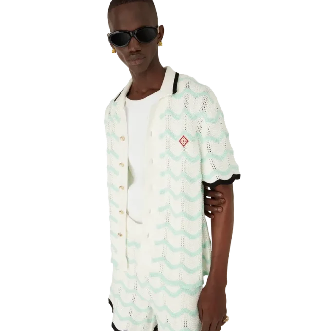 Kurzarm-Shirt aus Baumwollhäkelstoff mit Farbverlauf Kurzarm-Shirt aus Baumwollhäkelstoff mit Farbverlauf