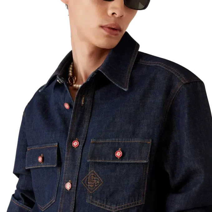 Kurzärmeliges Denim-Shirt mit Logo-Stickerei Kurzärmeliges Denim-Shirt mit Logo-Stickerei