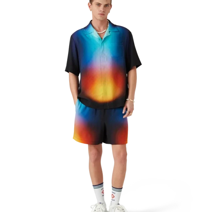 Kurzärmeliges Seidenhemd mit Farbverlauf