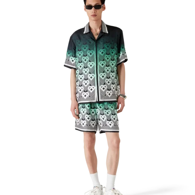 Kurzärmeliges Seidenhemd mit Farbverlaufs-Monogramm Kurzärmeliges Seidenhemd mit Farbverlaufs-Monogramm