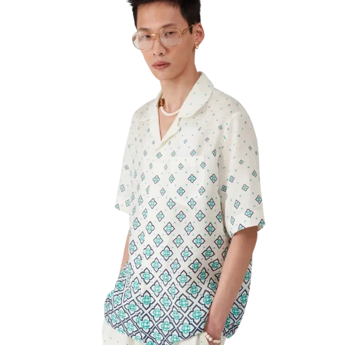 Leinenhemd mit Monogramm-Farbverlauf