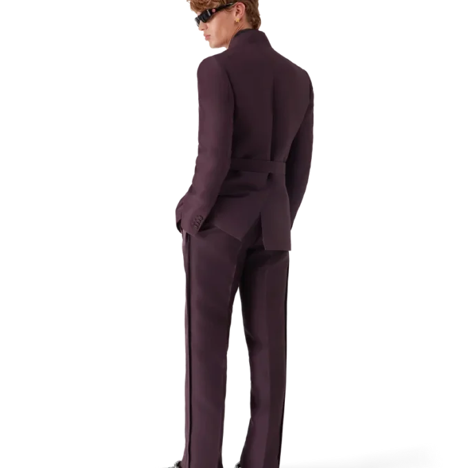 Maßgeschneiderte Woll-Seiden-Hose mit Seitenstreifen von Blend Maßgeschneiderte Woll-Seiden-Hose mit Seitenstreifen von Blend