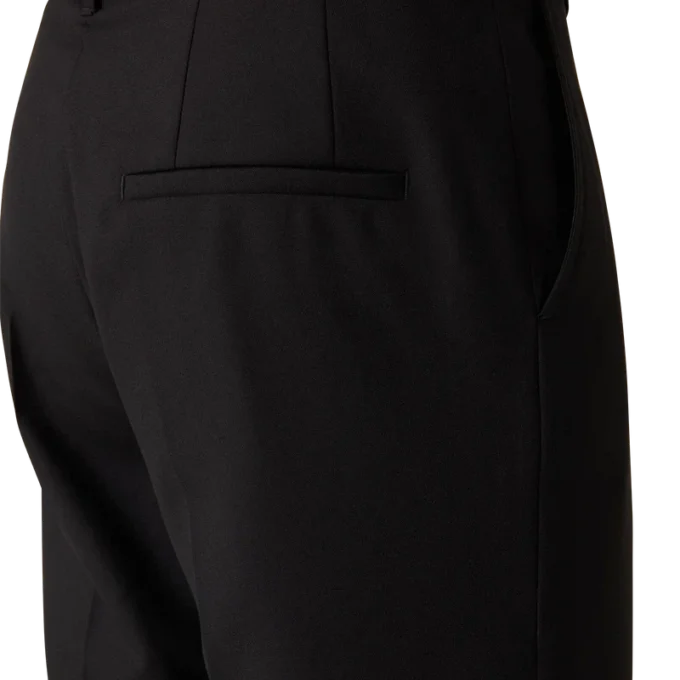 Maßgeschneiderte Wollhose