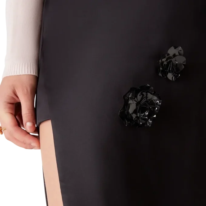 Midi-Rock aus Duchesse-Satin