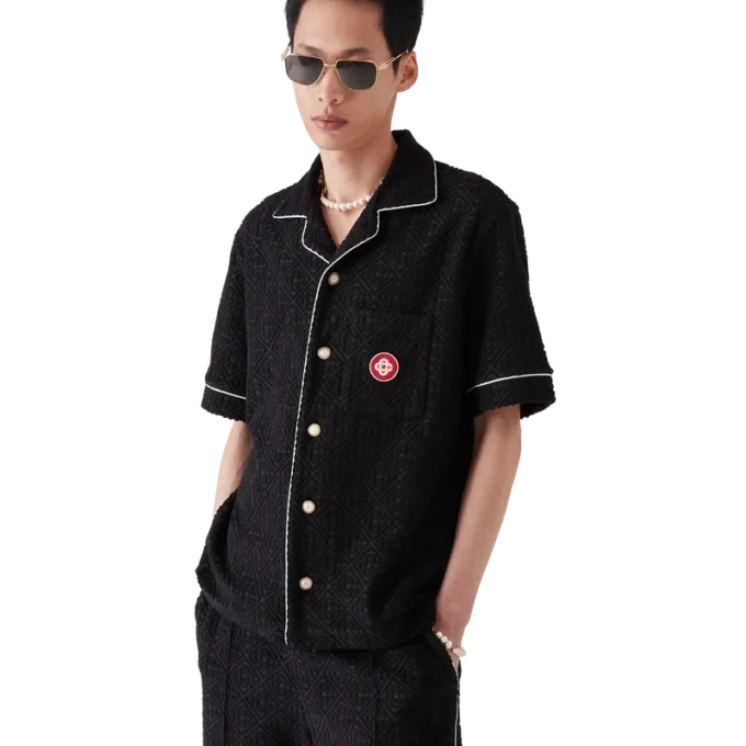 Monogram-Jacquard-Frottee-Hemd mit kurzen Ärmeln Monogram-Jacquard-Frottee-Hemd mit kurzen Ärmeln