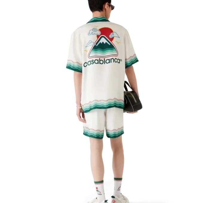 Montagne Ondulae Seidenhemd mit kurzen Ärmeln Montagne Ondulae Seidenhemd mit kurzen Ärmeln