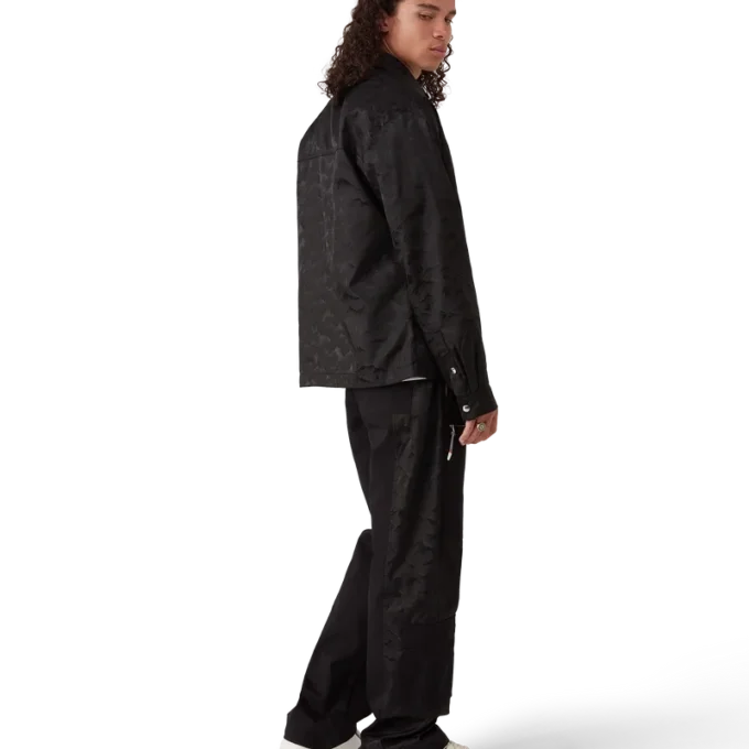 Nylon Mountain Kurzarm-Camo-Reißverschluss-Shorts Nylon Mountain Kurzarm-Camo-Reißverschluss-Shorts