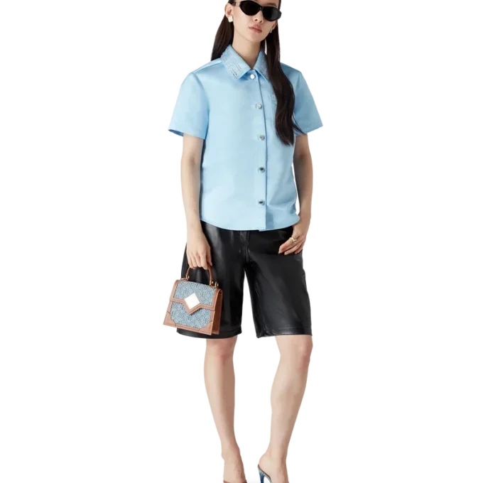 Satin-Hemd mit kurzen Ärmeln Satin-Hemd mit kurzen Ärmeln