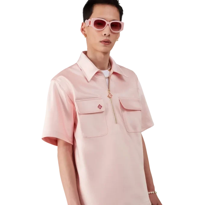 Satin-Shirt mit Viertelreißverschluss und Shorts mit kurzen Ärmeln Satin-Shirt mit Viertelreißverschluss und Shorts mit kurzen Ärmeln