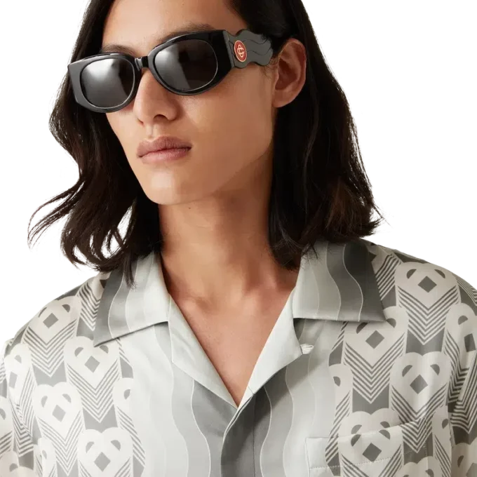 Schwarz: Die Memphis-Sonnenbrille