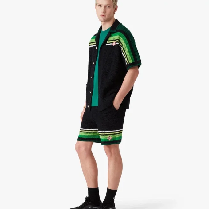 Schwarze Häkel-Shorts