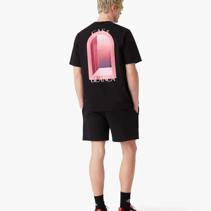 Schwarzes Arches-T-Shirt mit kurzen Ärmeln