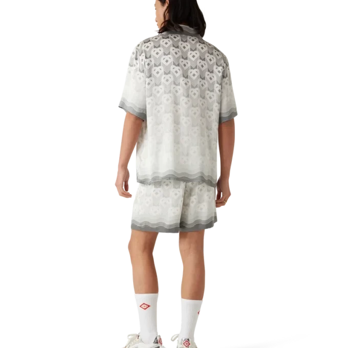 Seidenhemd mit Herz-Monogramm in Farbverlauf