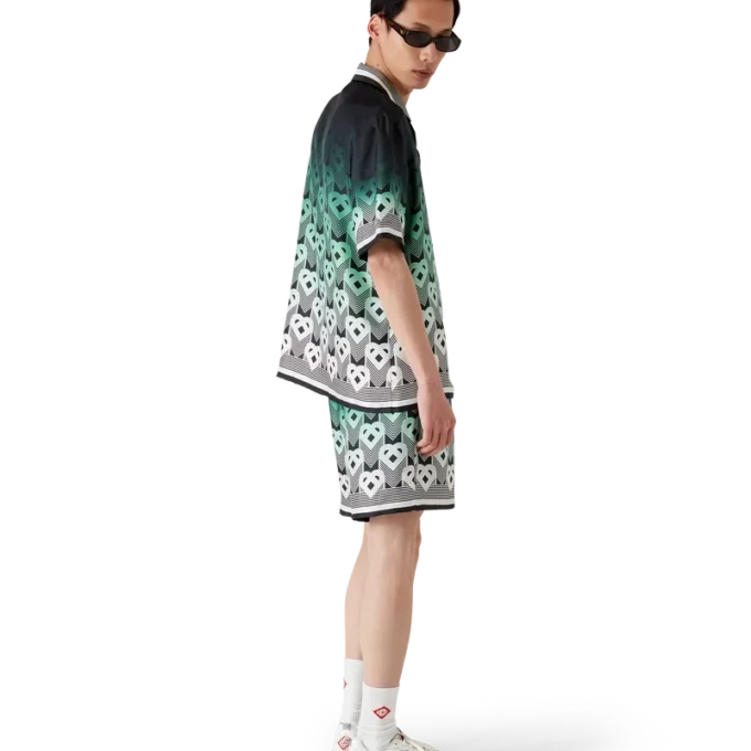 Seidenshorts mit Monogramm-Farbverlauf