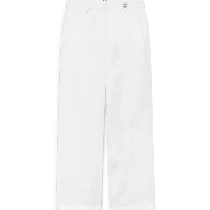 Weiße Chino-Hose mit Monogramm